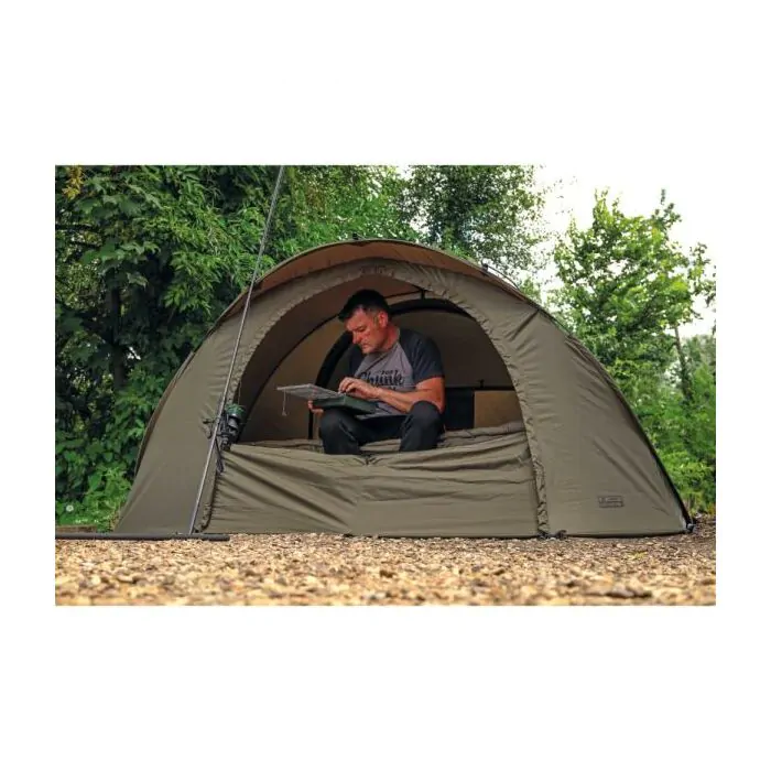 10993Fox_Easy_Shelter_