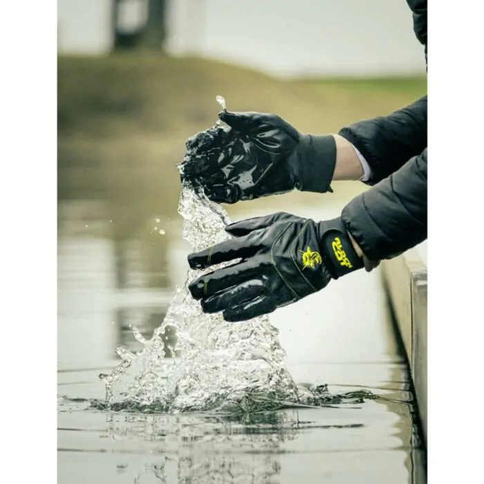 Black_Cat_Waterdichte_Handschoenen_1