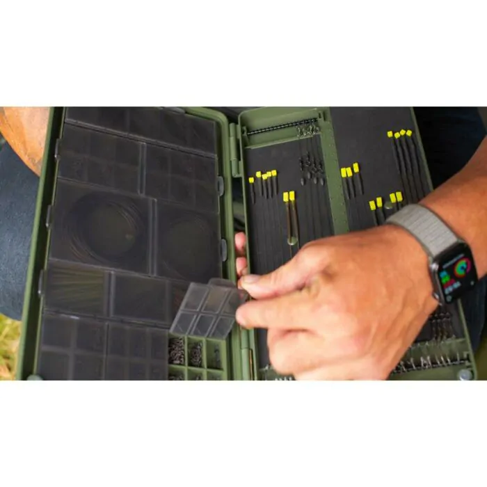 Ridge_Monkey_Armoury_Pro_Tackle_Box_1
