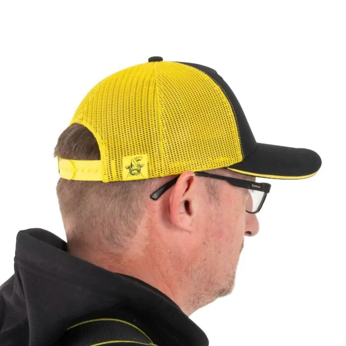 Black_Cat_Trucker_Cap_1