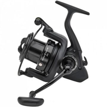 5803Daiwa_Black_Widow_25A